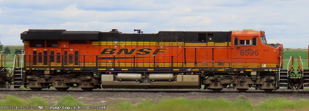 BNSF 6596